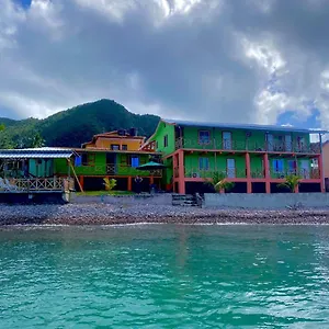 Mister Mac Inn Fresh Water Bay
