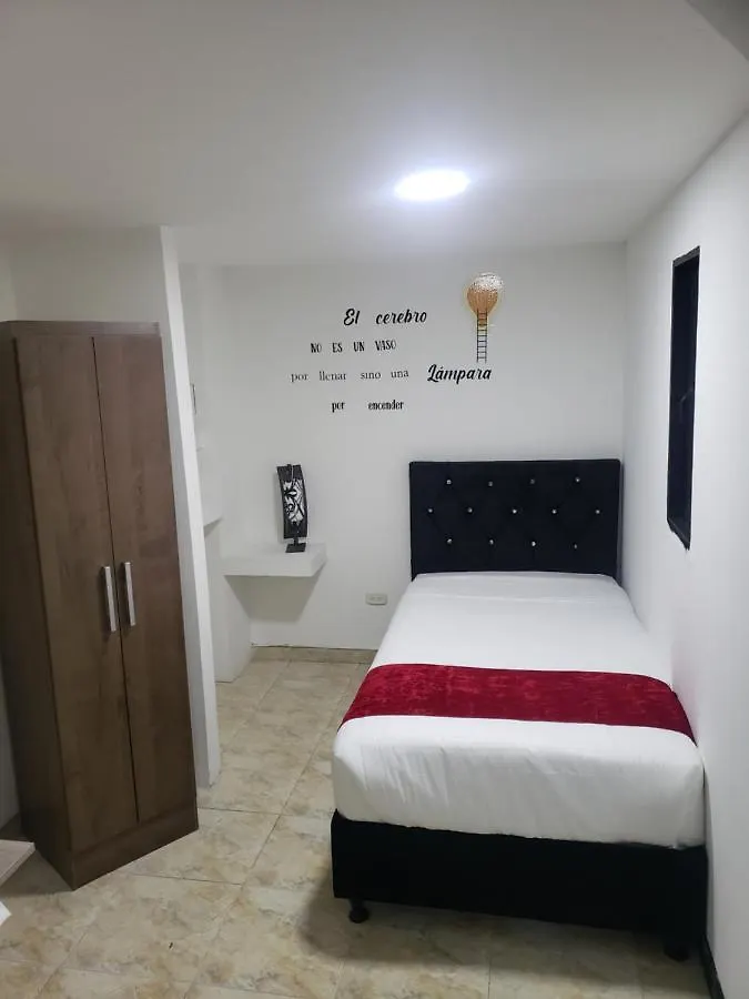 Aw Hotel American Travel Bogota